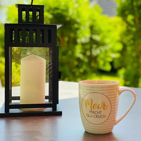 Friedensstra_e 41 10 *